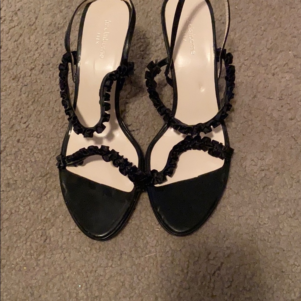Women’s heeled strappy sandals